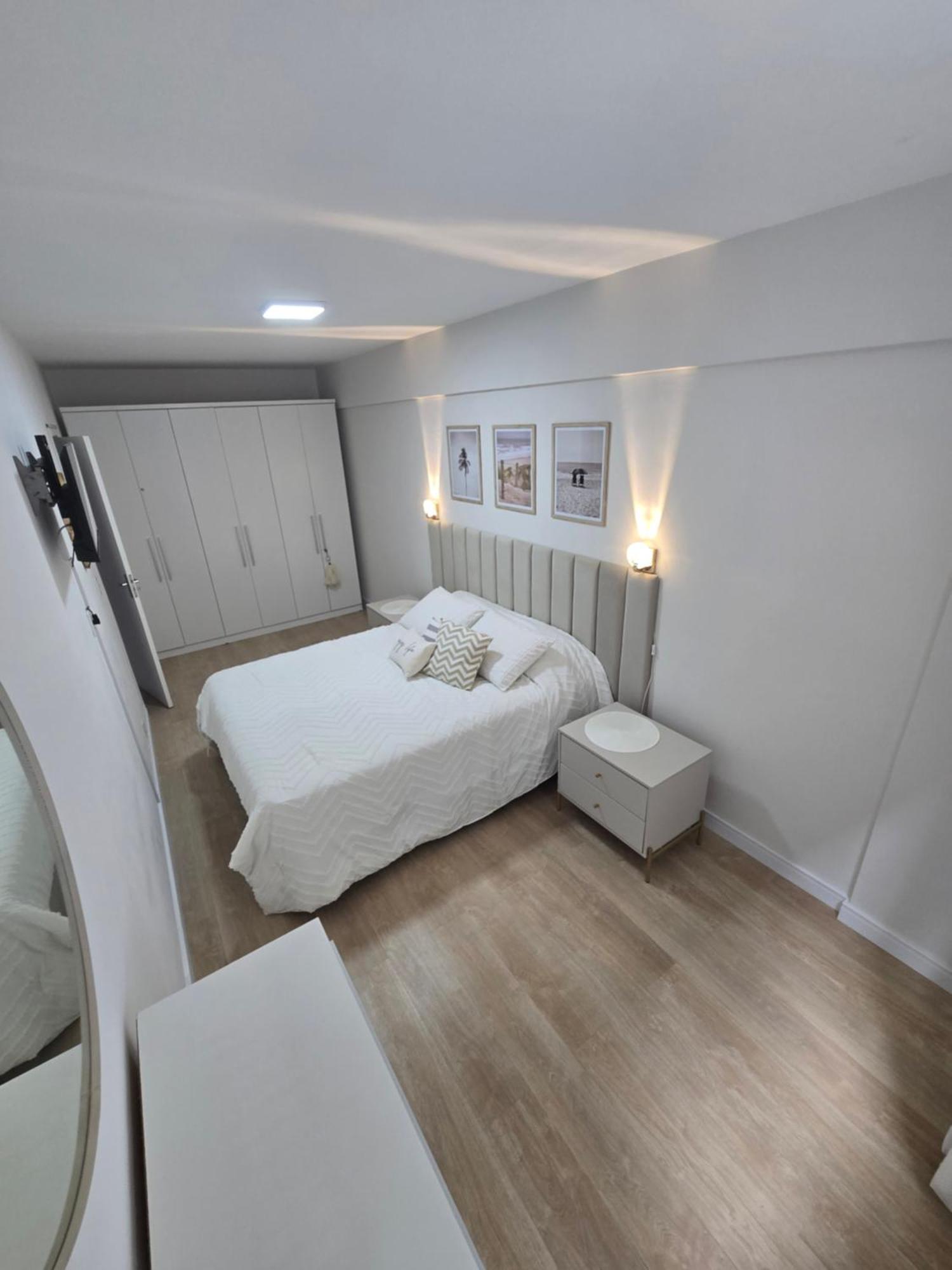 Remodelado Novo A Cuadra Del Mar,patio Privado Parking Auto Pequeno-medio Apartment